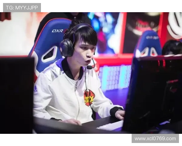 FPX战队在CSGO中的控制体系解析与战术运用探讨 FPX战队在CSGO中的控制体系解析与战术运用探讨