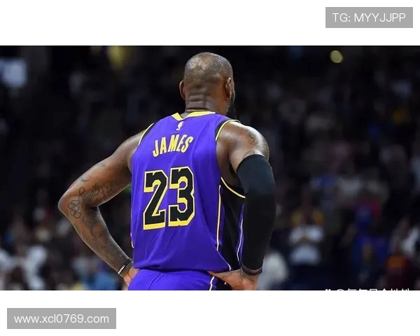 勒布朗詹姆斯：篮球传奇的崛起与辉煌成就回顾