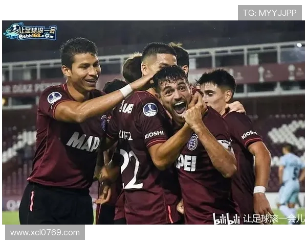 拉努斯与独立队的激烈对决揭示阿根廷足球的魅力与竞争精神 拉努斯与独立队的激烈对决揭示阿根廷足球的魅力与竞争精神