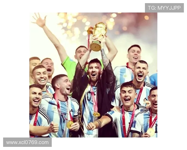 梅西的传奇之路：从阿根廷少年到足球世界的巨星之旅