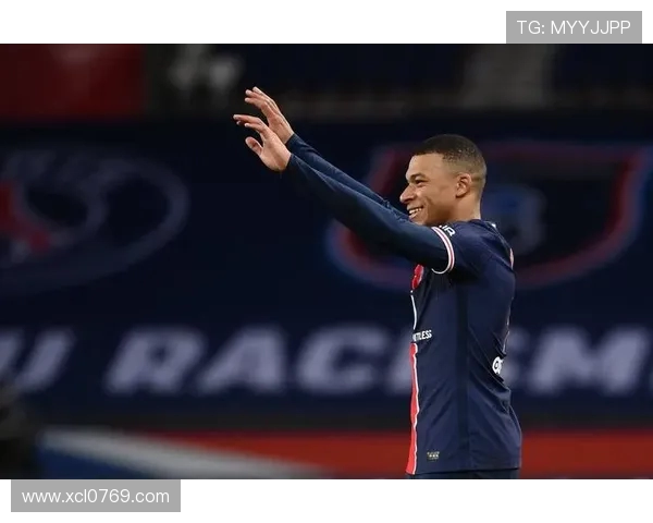 法甲激战马赛迎战尼姆力争主场胜利捍卫荣耀