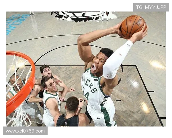 篮网与雄鹿的激烈对决主播全程解说精彩瞬间回顾 篮网与雄鹿的激烈对决主播全程解说精彩瞬间回顾