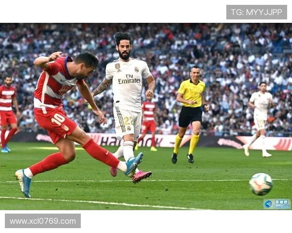 菲科西宁与人民公安的激烈对决引发足球界热议与期待 菲科西宁与人民公安的激烈对决引发足球界热议与期待