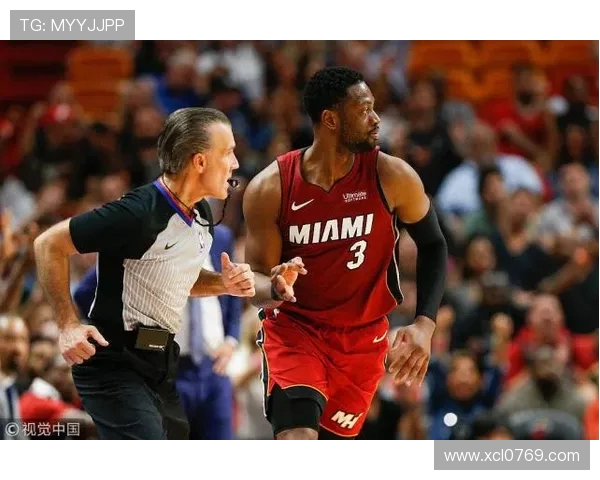 韦德与威斯布鲁克的传奇对决：篮球场上的风云对抗与荣耀传承