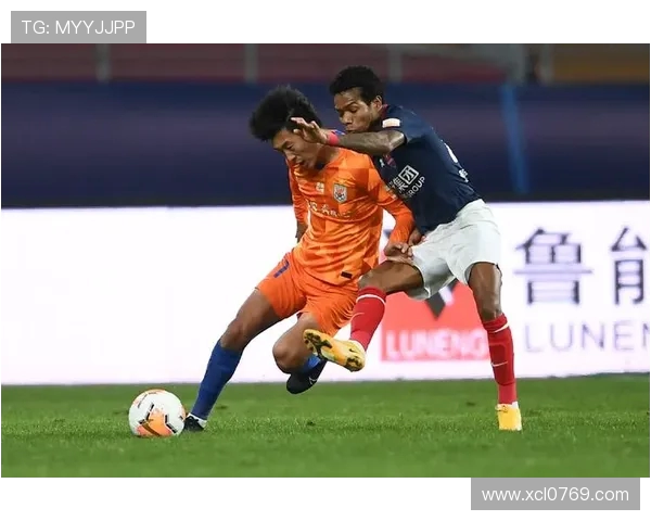 鲁能与重庆2018年精彩对决视频回顾及赛后分析